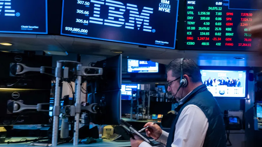 IBM se hunde un 25% en un día: el gasto en IA se está comiendo al resto de la tecnología