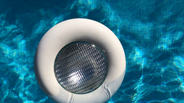 Stop using the wrong Transformer for the Pool lighting!