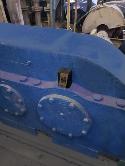 Sensor Smart Trac monitorando um ativo crítico para planta