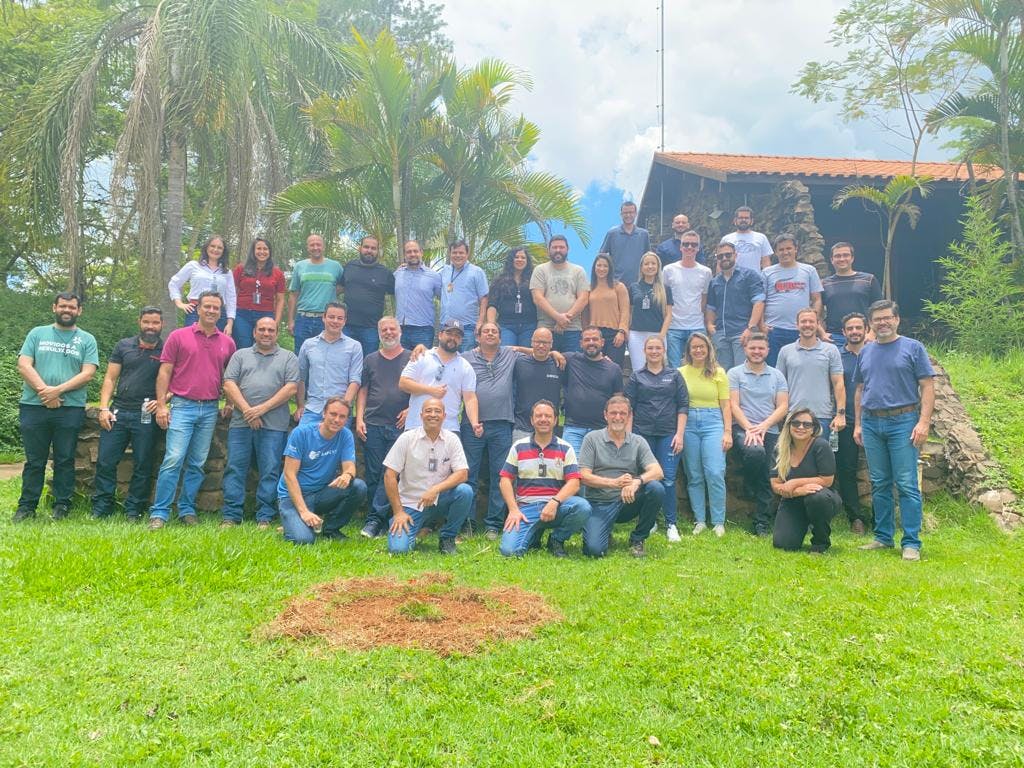 Equipo de mantenimiento de Dexco