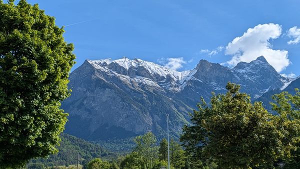 Traumwetter und Kurventanz: Mit der GS über den Splügenpass