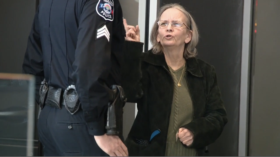 Woman finds $15,000 walking to work