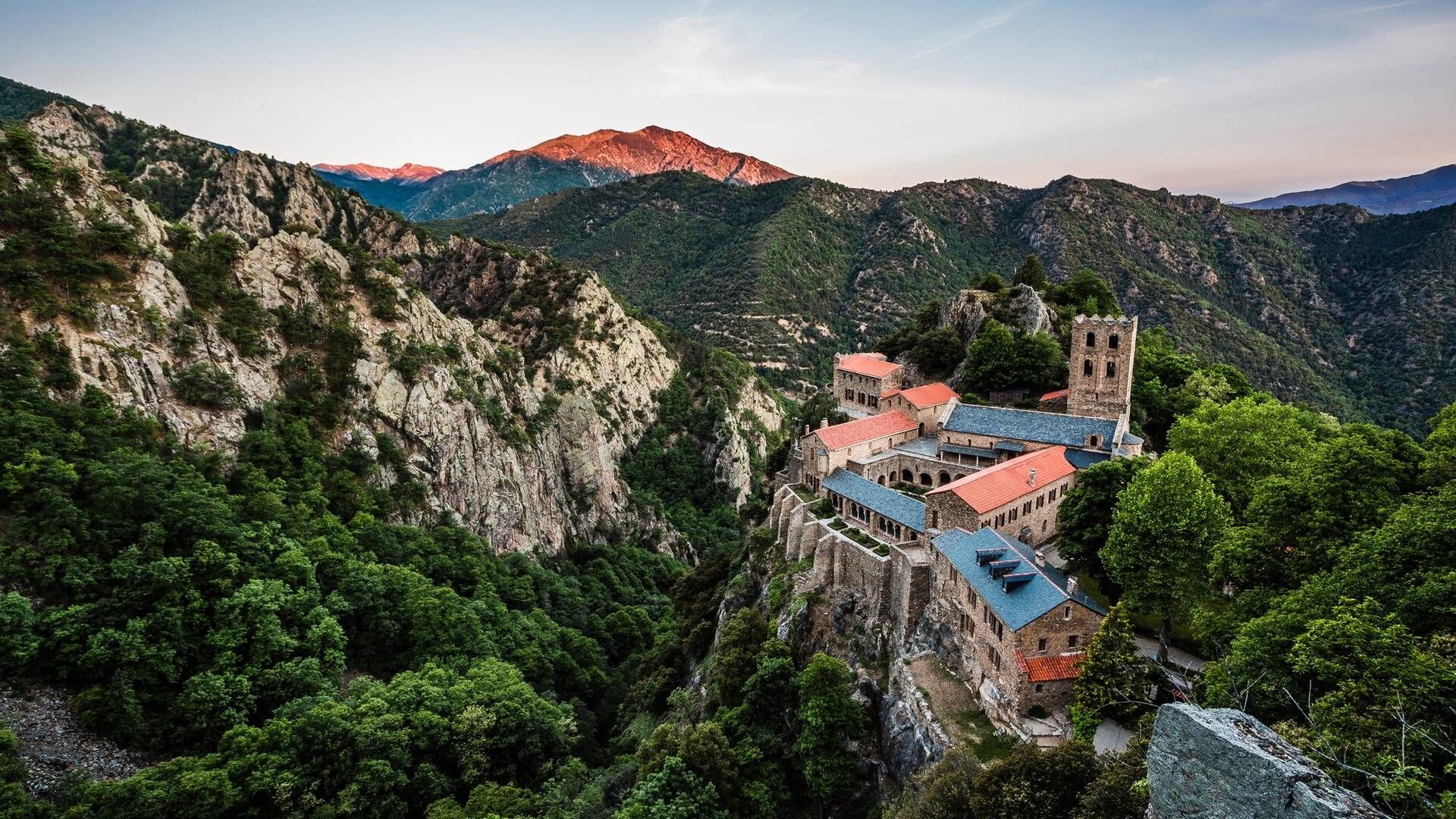 Participez à la Fête Dieu, le 2 juin, à Saint Martin du Canigou