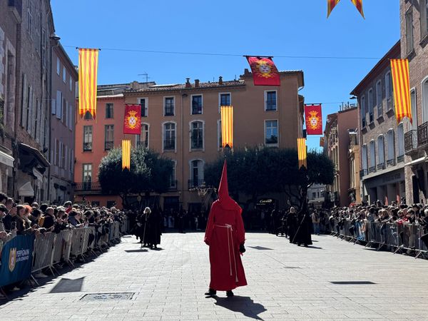 Vendredi Saint : la procession de la Sanch, un appel à la paix au cœur des épreuves du monde