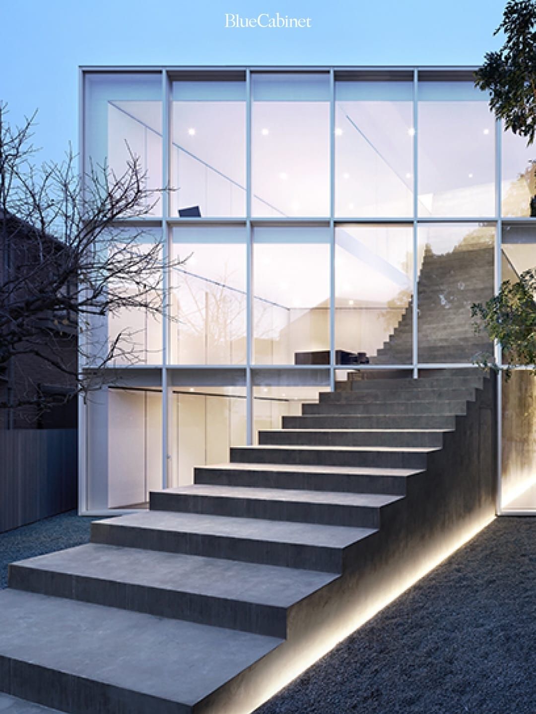 nendo의 〈Stairway House〉, 1층부터 3층까지 관통하는 계단 같은 구조 Post feature image