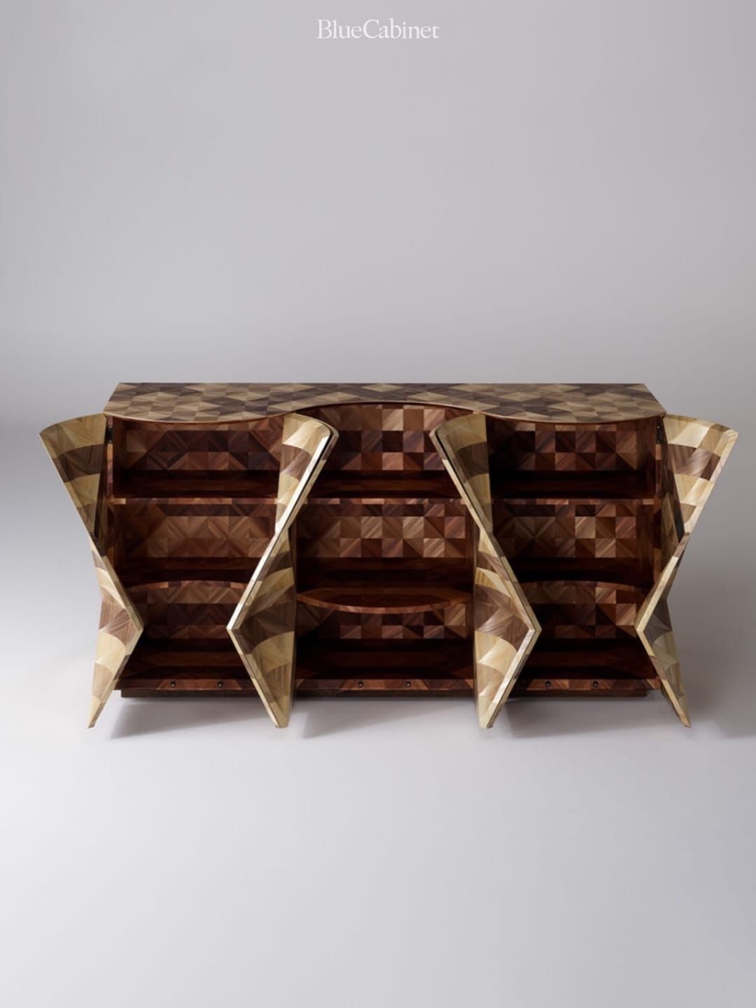 Adam & Arthur 〈Ark Cabinet〉, 2만 개 호밀 짚 마케트리 캐비닛 Post feature image