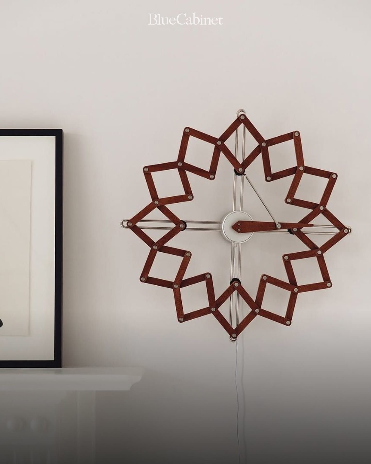 〈Solstice Clock〉, 구조 자체가 시간이 되는 시계 — Animaro Design Post image