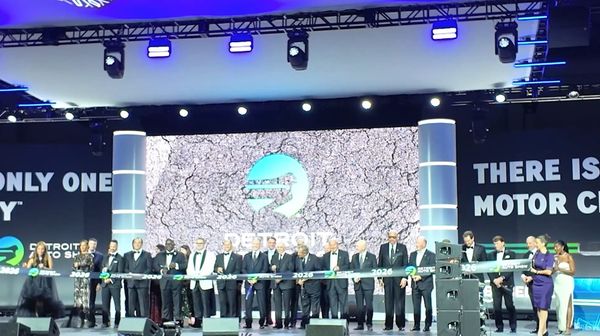 年度汽车盛宴–2026底特律车展全景呈现