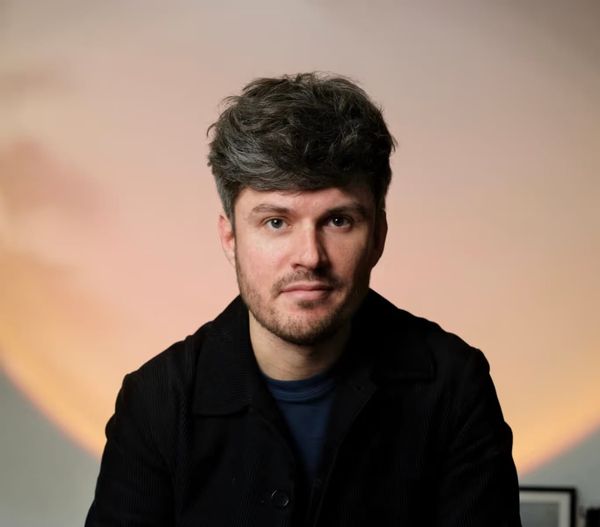 Florian Deveaux : «Une marque n'est pas là pour vendre mais  pour faire acheter.»