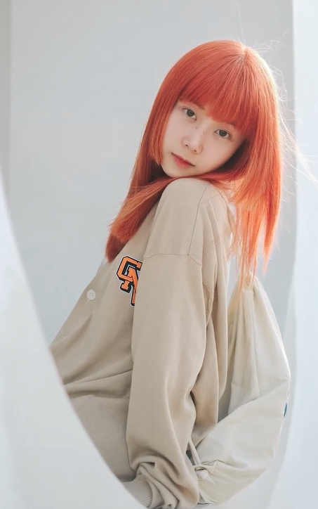 Apricot hair color