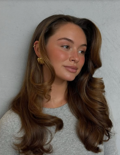 Hair blowout for more volume