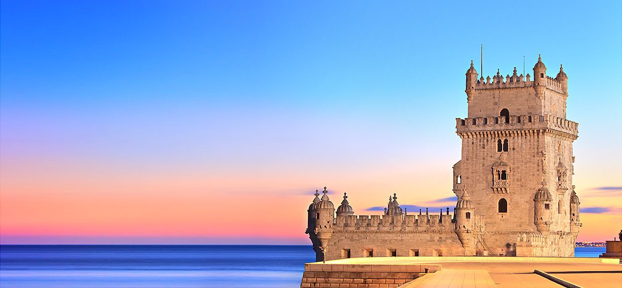 Porto, Portugal Hotels: How AI Travel Personalization Transforms Your Urban & Seaside Escape