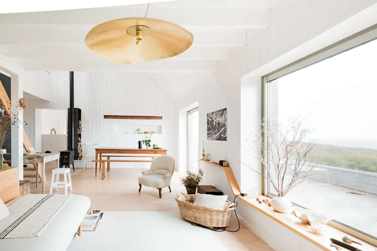 How AI Algorithms Find You the Perfect Airbnb Beach House This Summer