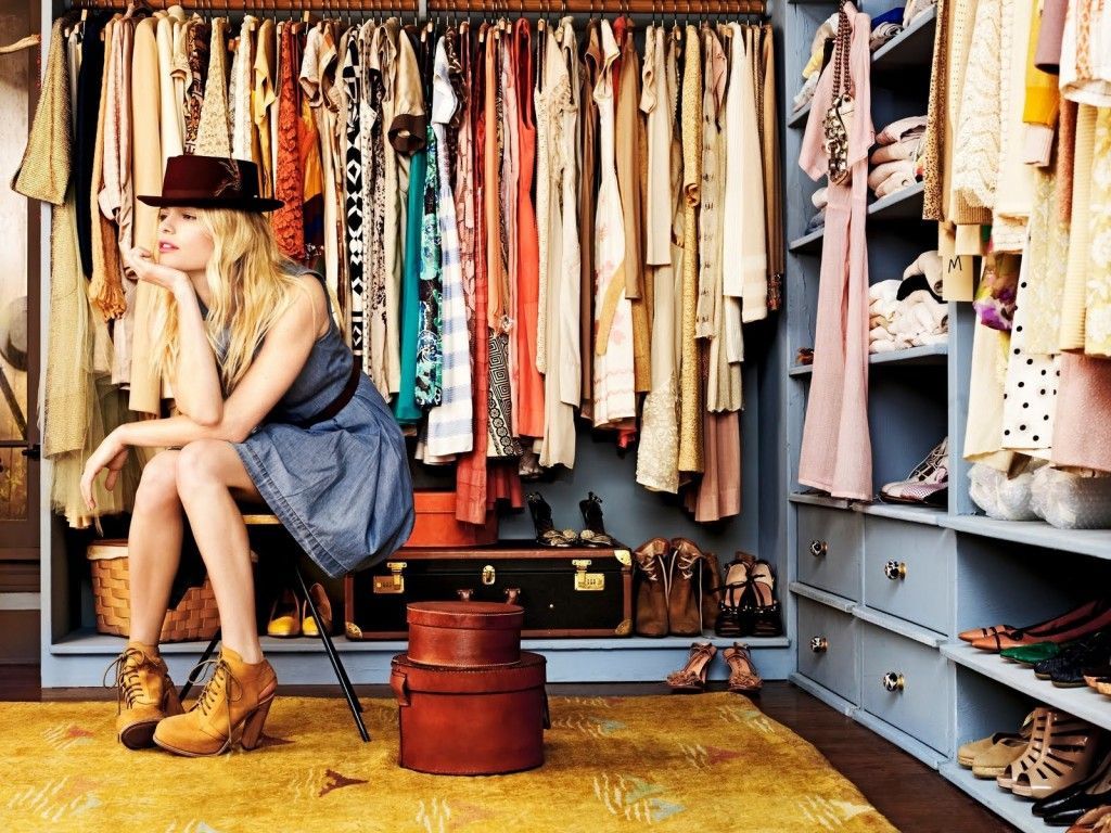 Finding Your Style: How AI Fashion Algorithms Personalize Your Wardrobe
