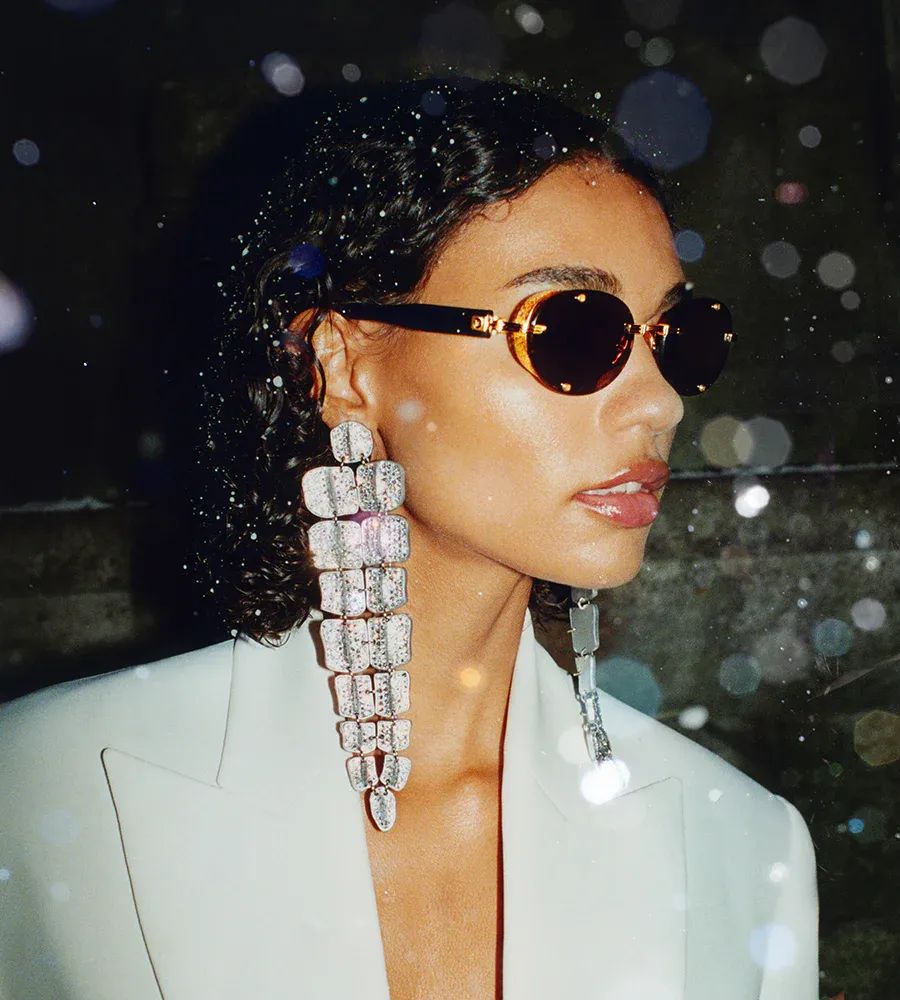 The Ultimate Saks Shopping Guide: Your Go-To for Luxury, Style, and Everyday Elegance