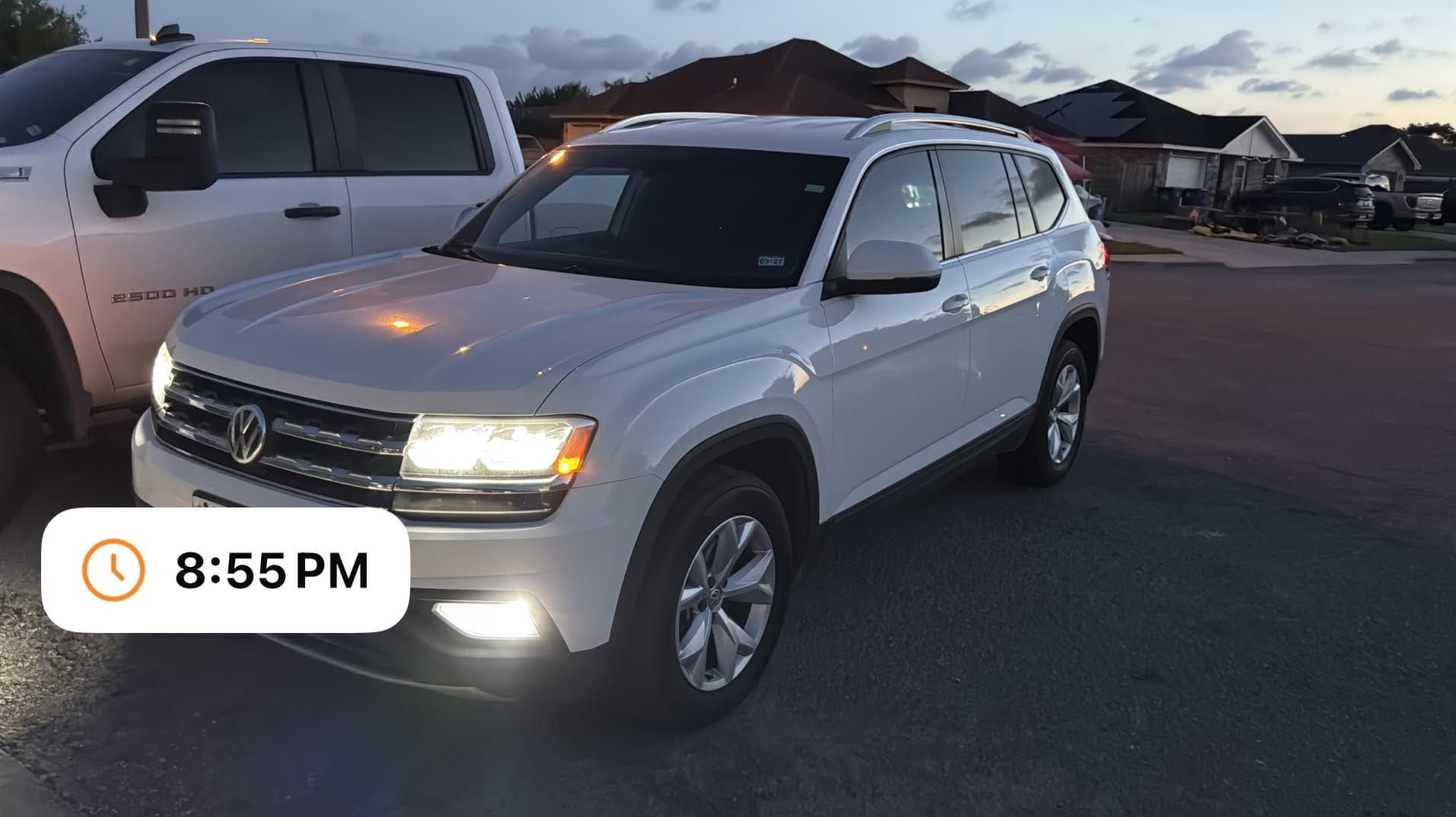 2019 Volkswagen Atlas V6 parked at a gas station after getting 260 miles on a full tank