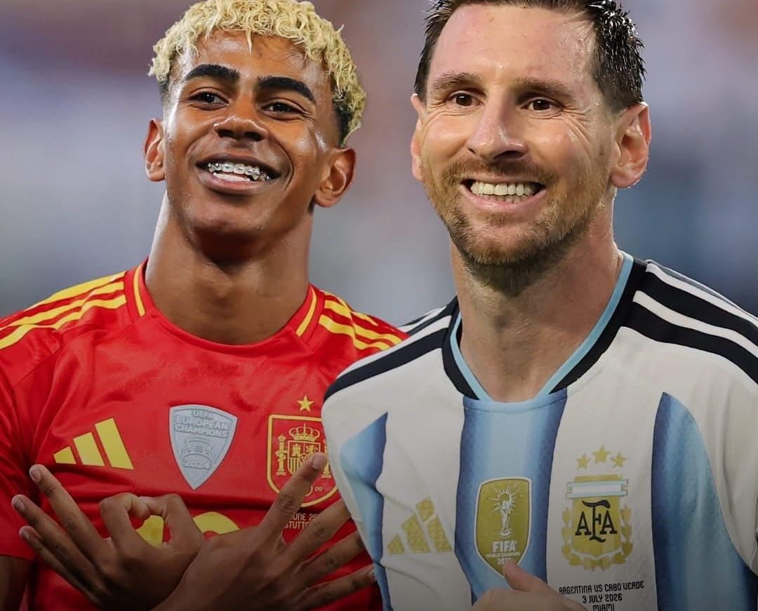 Lionel Messi bathing baby Lamine Yamal in the viral Barcelona charity photo.