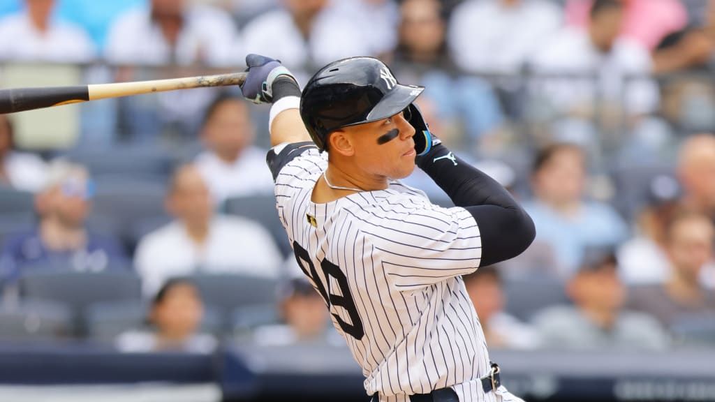 Aaron Judge hitting a home run during Yankees vs Nationals MLB game