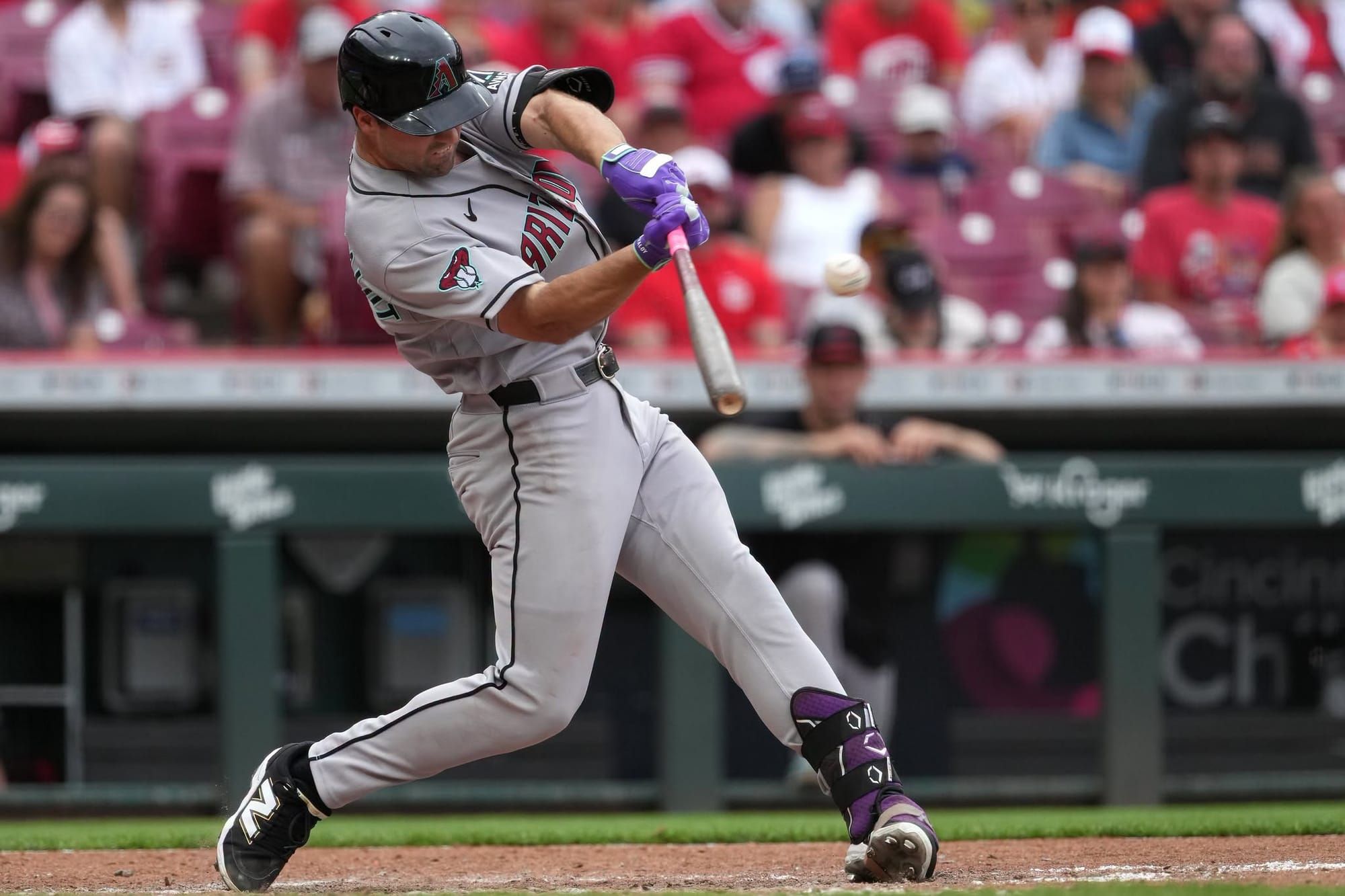 Christian Walker hitting walk-off home run against Dodgers