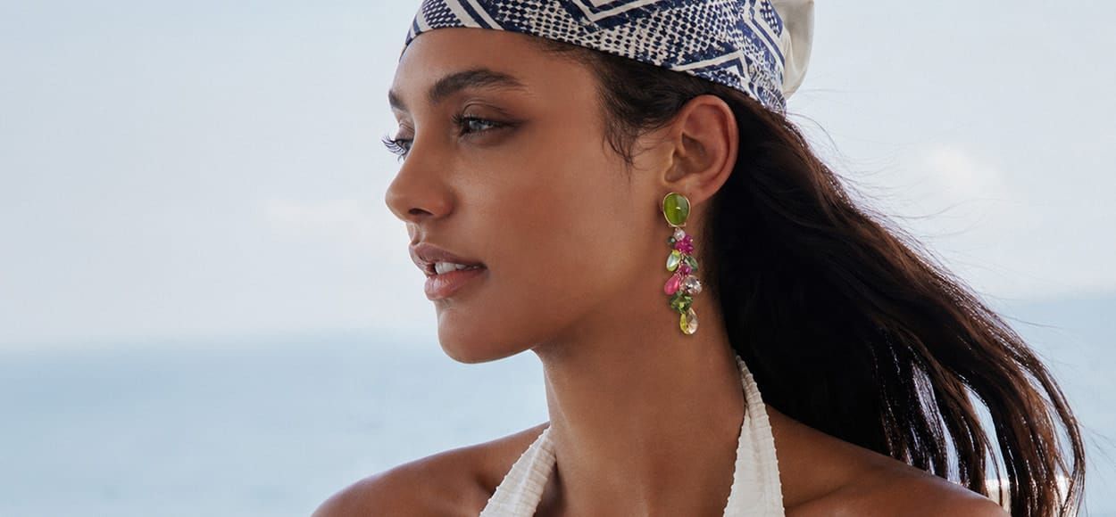 A collection of high-quality gold and silver chains, rings, and pendant necklaces from the 2026 Amazon jewelry gift guide.