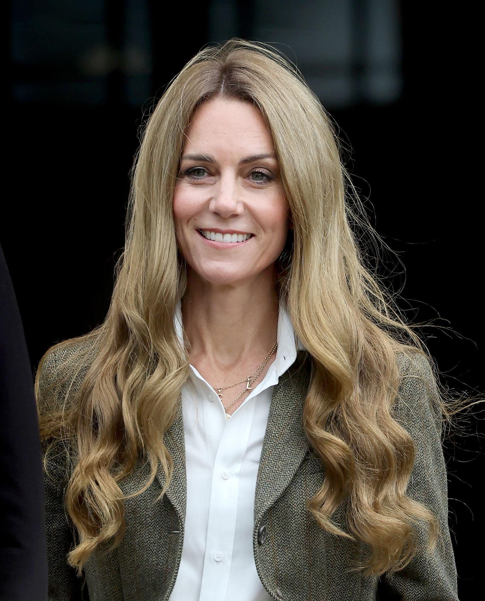 Princess Catherine's Blonde Hair Transformation Sparks Debate — 'It Ages Her' Fans Say