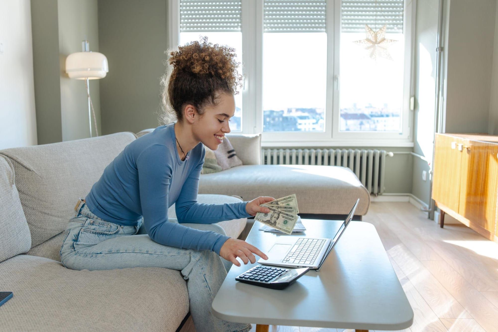 How I Started a Side Hustle That Pays My Rent in 2026 | YEET