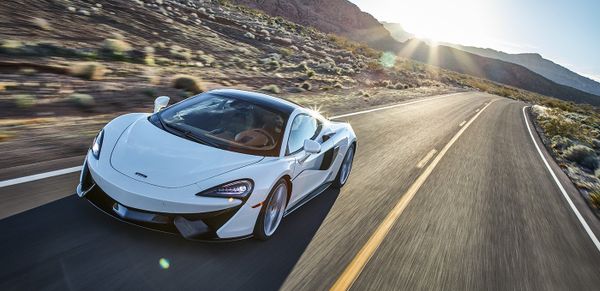 McLaren 570GT: How AI Personalization Is Reshaping Luxury Car Customization