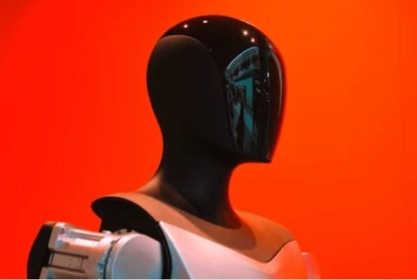 Elon Musk Introduces Humanoid Robot That Will Use Tesla Technologies