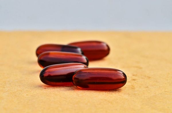 Tanning Capsules 2025: Do They Really Work and Are They Safe?