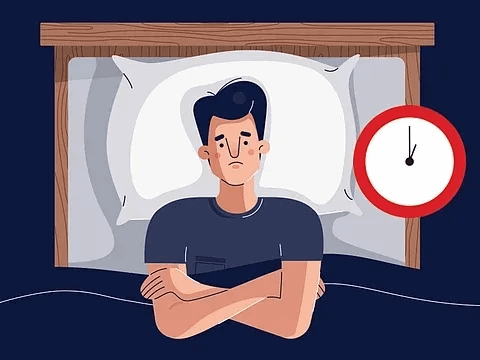 Why Staying Up Past Midnight Could Be Dangerous, According to the “Mind After Midnight” Theory
