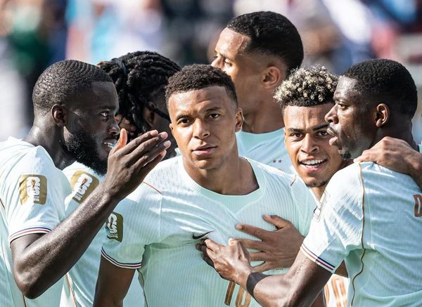 Kylian Mbappé celebrates France Olympic football gold medal win