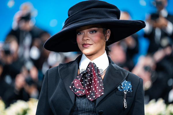 Rihanna Marks 20 Years of Her Debut Album ‘Music of the Sun’