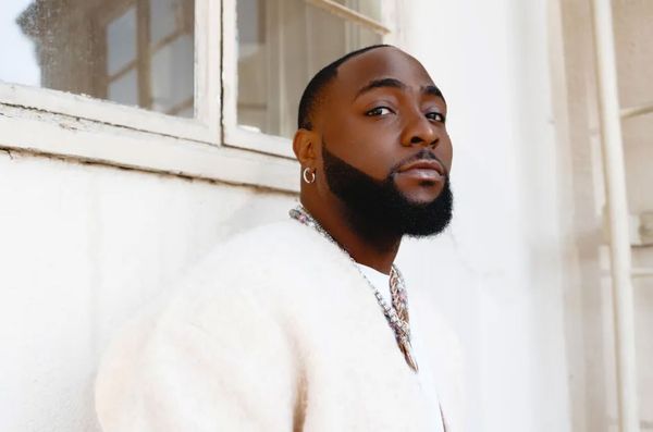 Davido announces his Davido Announces Fifth Studio Album 5ive, Kicking Off with New Single "Funds"Davido announces his