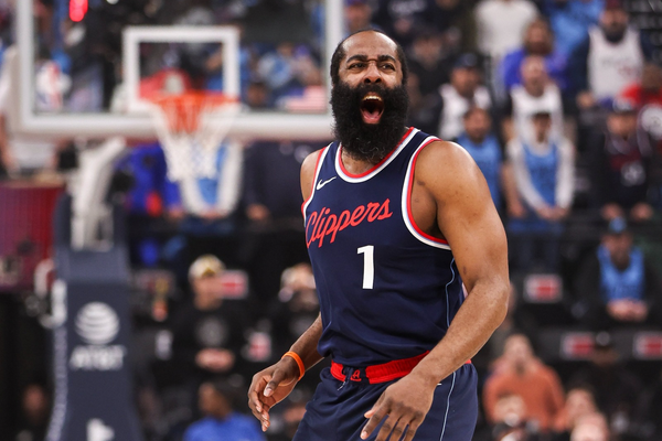 Harden Drops 50, Moves One Behind Kobe for 3rd All-Time