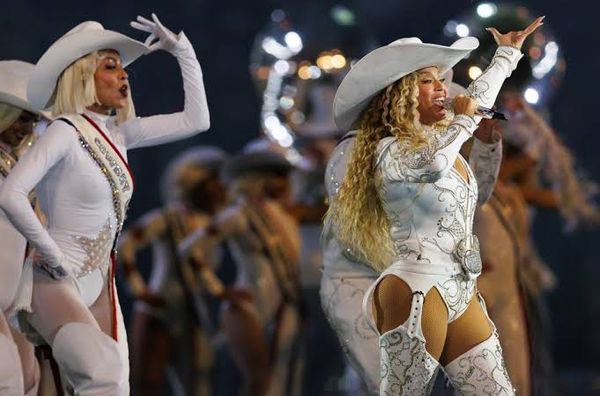 Beyoncé Presents "Cowboy Carter" At A Spectacular Christmas Day NFL Halftime Show.