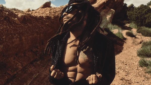 Lenny Kravitz Says 90-Minute Workouts At 2AM And 9-Year Long Celibacy Are The Keys To His Physique At 60