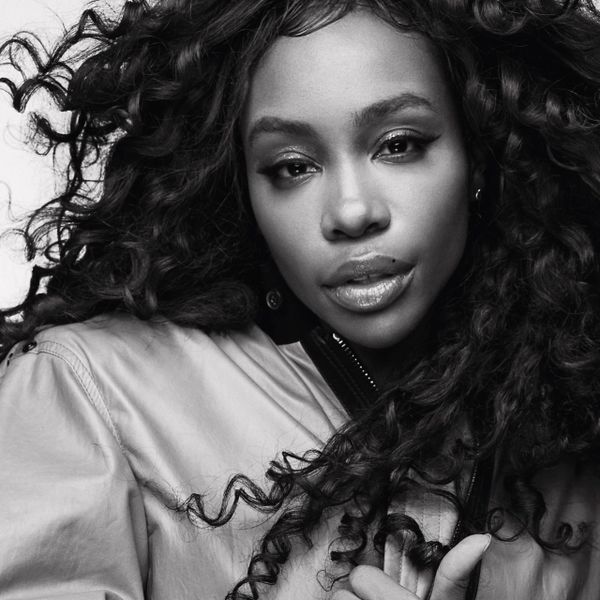 SZA Kicks Off Countdown to New Album: "The Clock Starts Now"