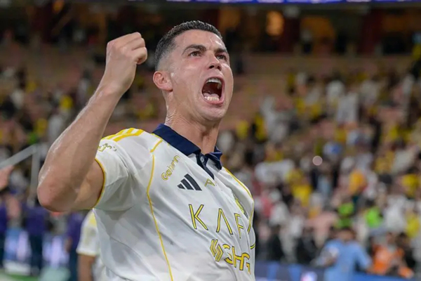 Ronaldo Becomes Bloomberg's First Billionaire Footballer