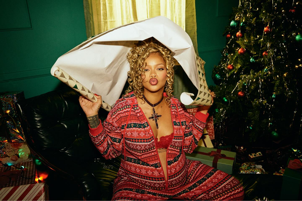 Rihanna Surpasses 100 Million Monthly Spotify Listeners for the First Time