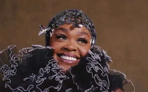 Jill Scott Floats Through COLORS With Soulful New Single ‘Don’t Play’