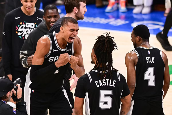 Spurs dethrone Thunder to make first NBA Finals in 12 years