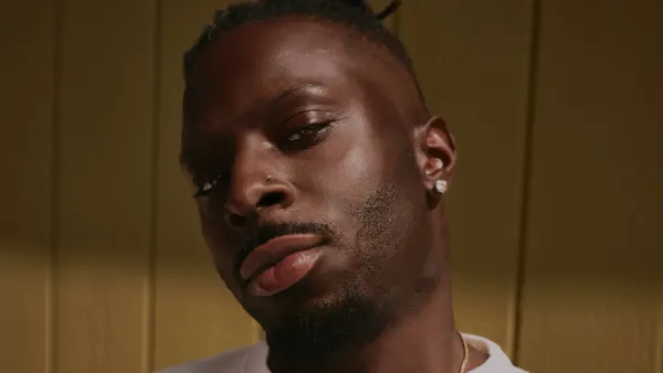 Isaiah Rashad Says He Didn’t Get “Frank Ocean Perks” After Coming Out As Bi