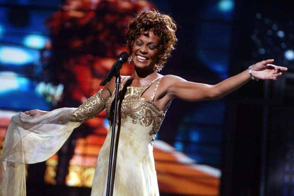 Whitney Houston Estate Sets the Record Straight against Oprah’s Stage Fall Claim