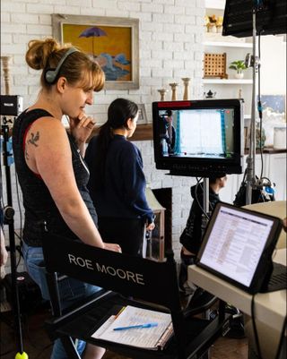 Depression, Anxiety and a Robotic Dog: Roe Moore Prepares for the ‘Walkies’ World Premiere at Pasadena International Film Festival