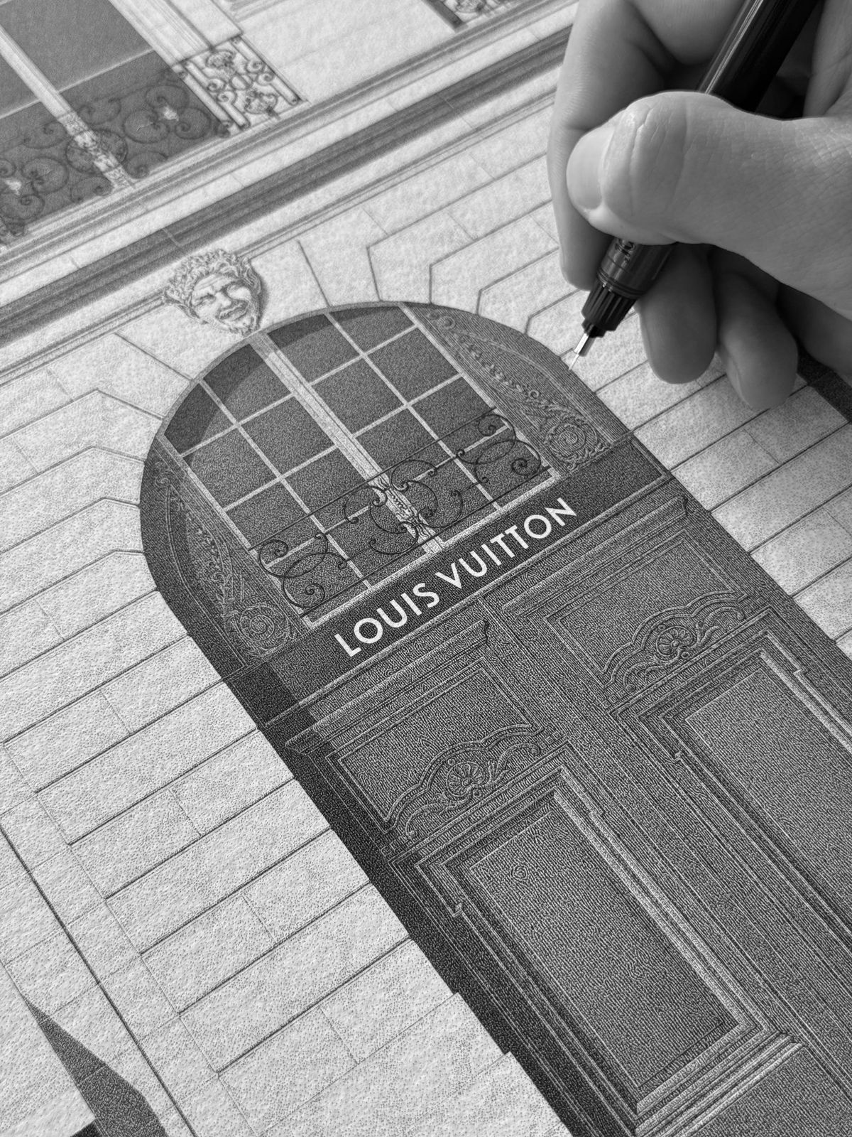 25歲作品即獲Dior收藏！用2,400小時完成一幅作品