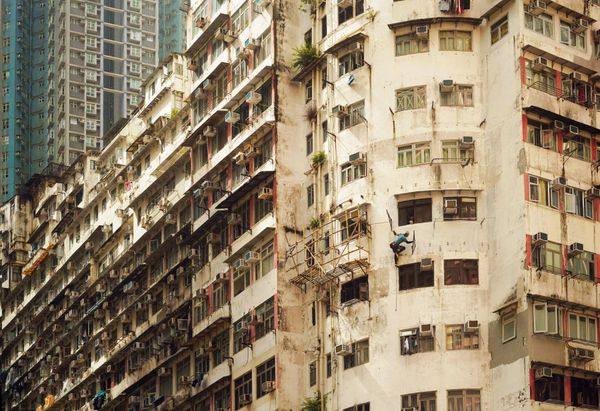 香港獨有！法籍攝影師拍「飛棚」