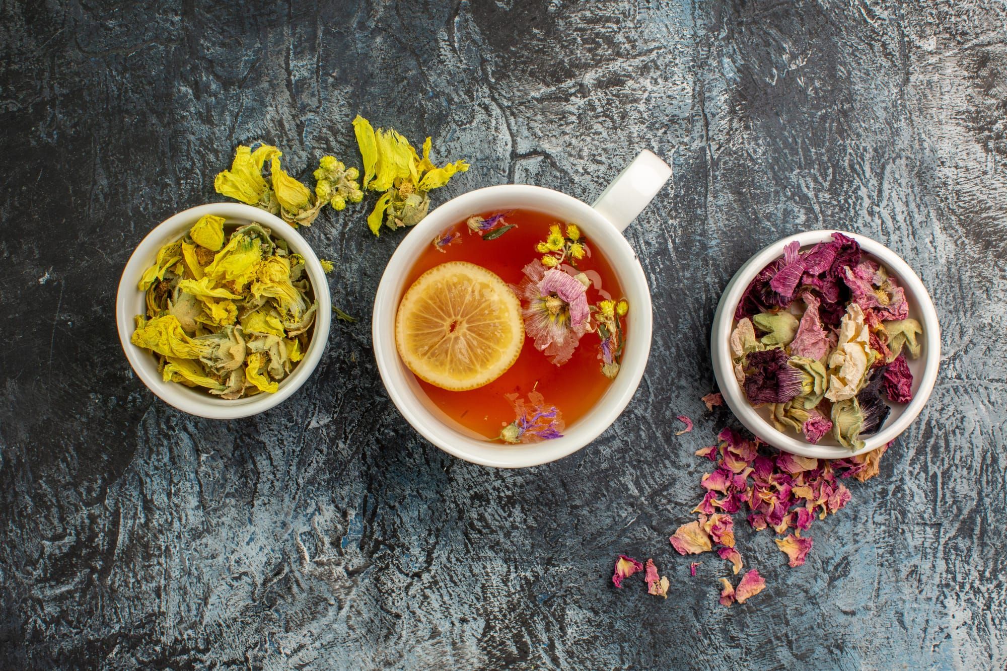 Winter Wellness Rituals: The Best Supplements, Herbs & Teas to Support Your Seasonal Transition.