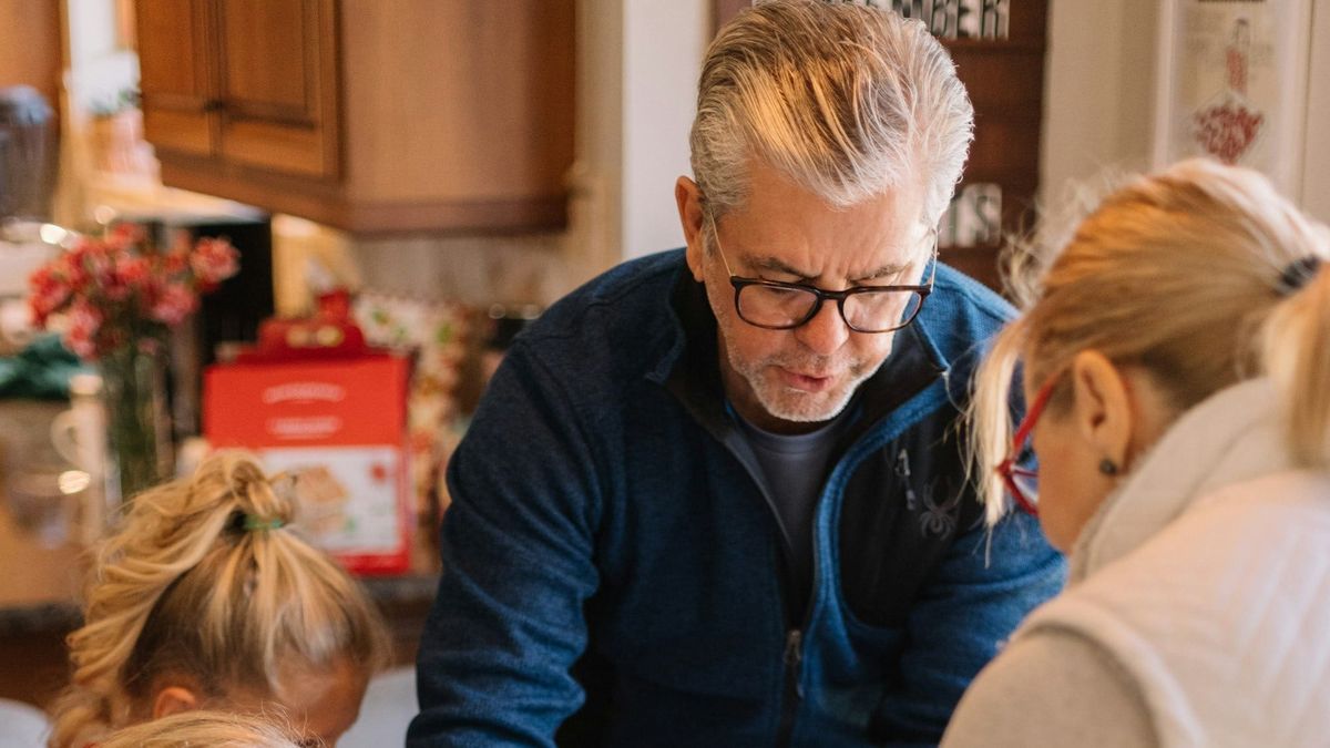 Dealing with the Loss of a Grandparent