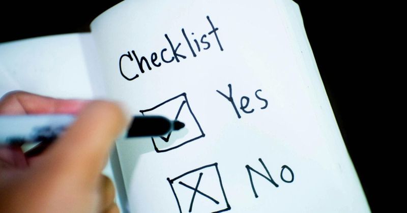 11 steps to build a new  customer onboarding checklist