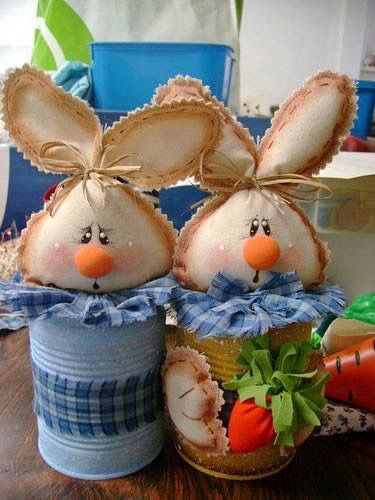 Wunderbare Schachtel mit Hasenmotiven